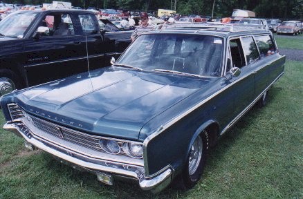 1966 CHRYSLER TOWNCOUNTRY