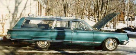 1966 CHRYSLER TOWNCOUNTRY 2