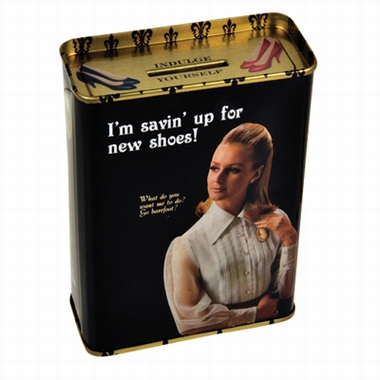 SPARDOSE SAVIN UP FOR NEW SHOES auf einer Tiefencastel Wunschliste / Geschenkidee